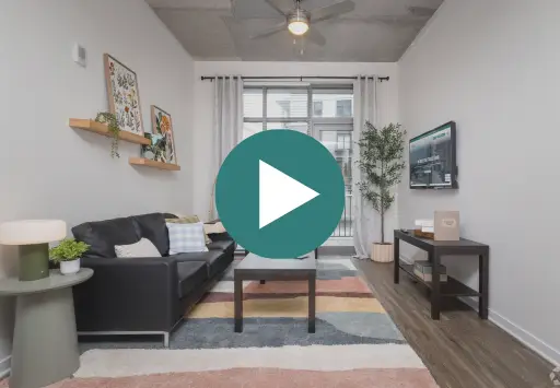 4 bed 4 bath D 1530 sq ft